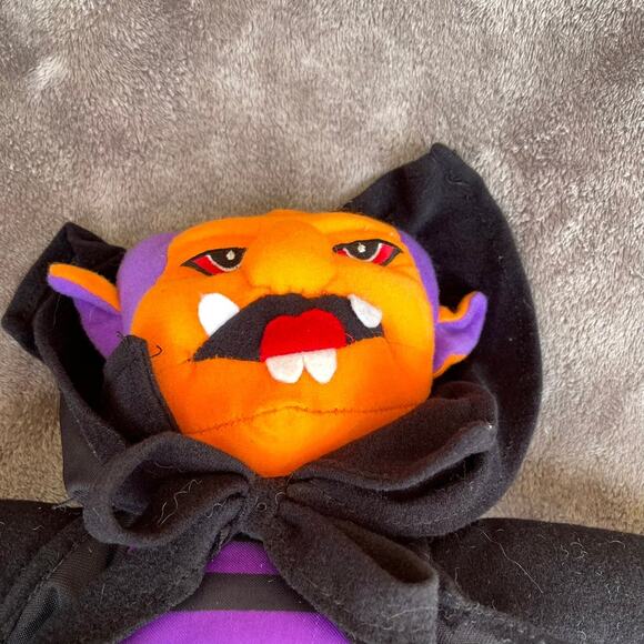 Vintage Dracula Plush Vampire Doll Halloween 22" Stuffed Toy Soft Eyes READ - Picture 9 of 16